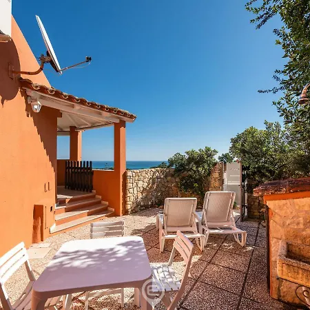 House Marisa - Terrace With Sea View بيت للعطل